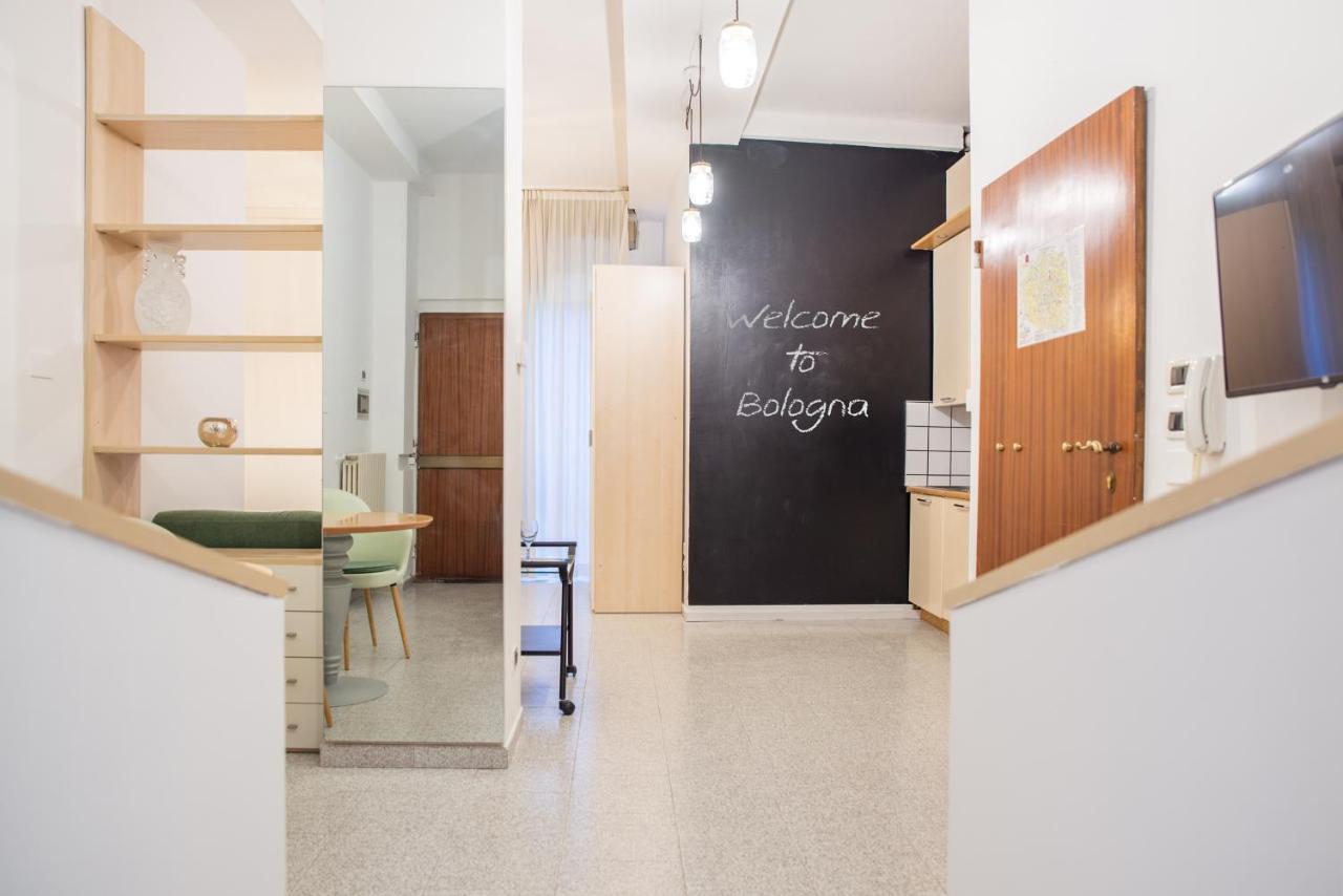 Ferienwohnung 8- Tourist House Bologna - Light House - Self Check-In Exterior foto